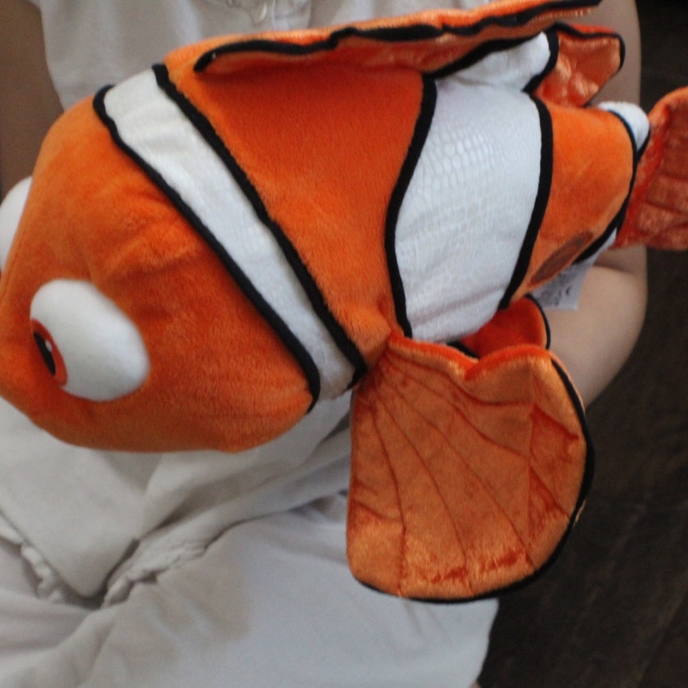 Nemo plushy - Picture 2 of 8